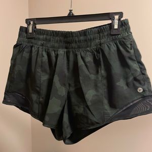 Camo athletic shorts, size small
